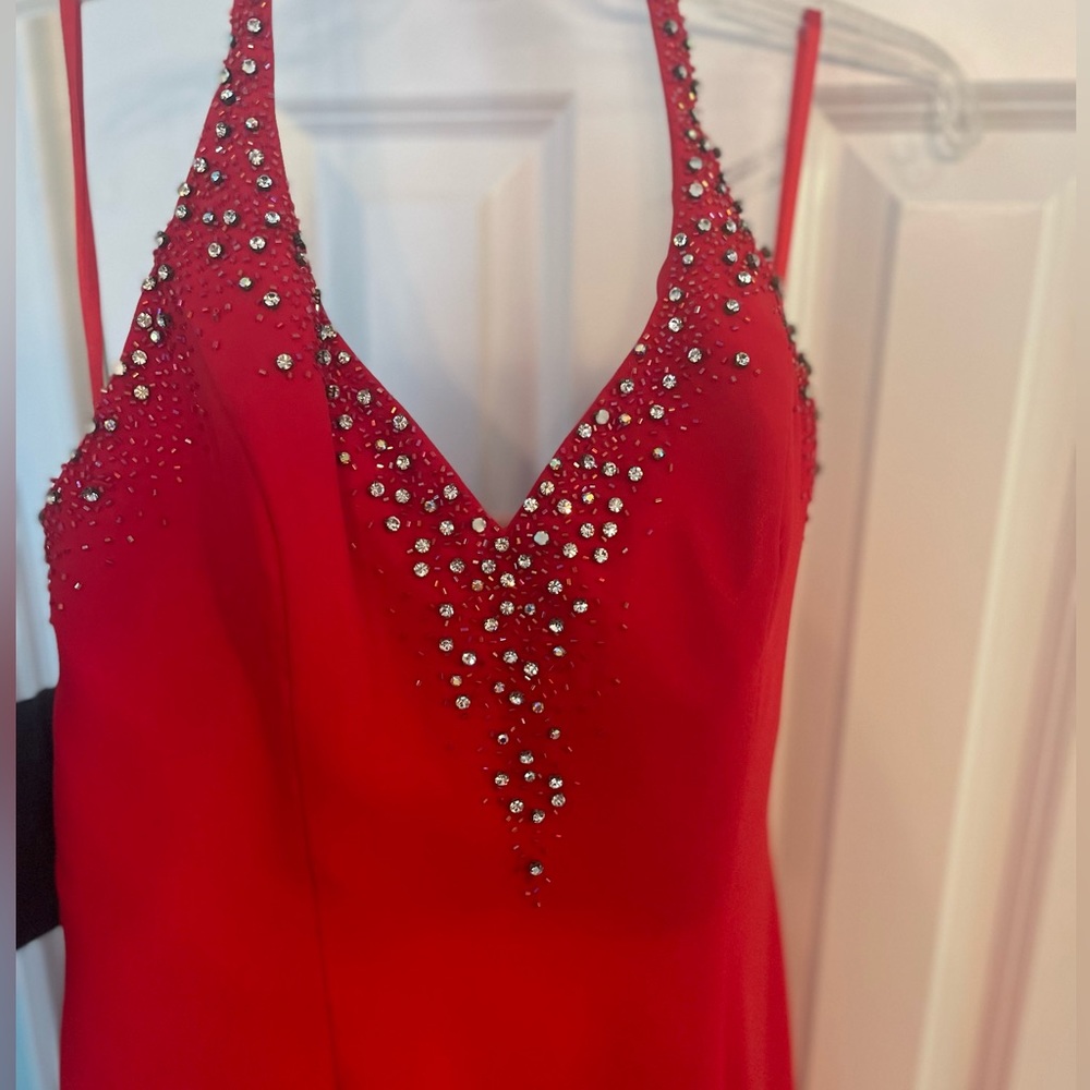 PAGEANT WINNING DRESS!! Help it find a good home!